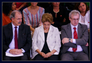 Presidente Dilma Rousseff, os ministros Aloizio Mercadante e Celso Pansera durante cerimônia com professoras no Palácio do Planalto. Brasília, 12/04/2016 - Foto Orlando Brito