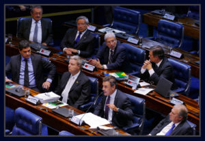 Senadores Ricardo Ferraço, Antonio Anastasia, Aécio Neves, Tasso Jereissati, José Maranhão Cássio Cunha Lima e os deputados Benito Gama e Antônio Imbassahy.