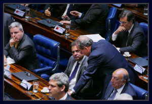 Senadores Antonio Anastasia, Aécio Neves, Cassio Cunha Lima, José Aníbal e Pedro Chaves.