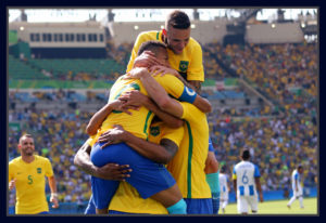 Jogadores da seleção brasileira comemoram gol sobre Honduras. Foto Evandro Teixeira/ObritoNews