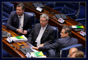 Deputado Carlos Sampaio e os senadores Antonio Anastasia e Aécio Neves.