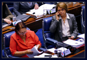 Senadoras Fátima Bezerra e Angela Portela.