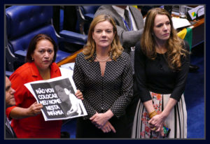 Senadoras Fátima Bezerra, Gleisi Hoffmann e Vanessa Grazziotin.