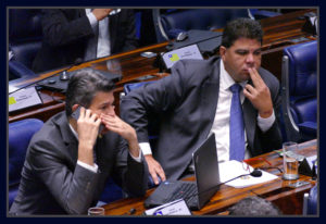 Senadores José Medeiros e Cidinho Santos.