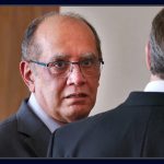 Políticos acham que Gilmar Mendes foi picado pela mosca azul Gilmar Mendes