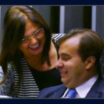 Câmara aprova fundão eleitoral de Jucá e antecipa racha das esquerdas