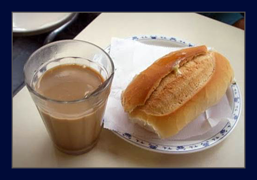 A média com leite e o pão com manteiga das 15h30 - João Alexandre - Os