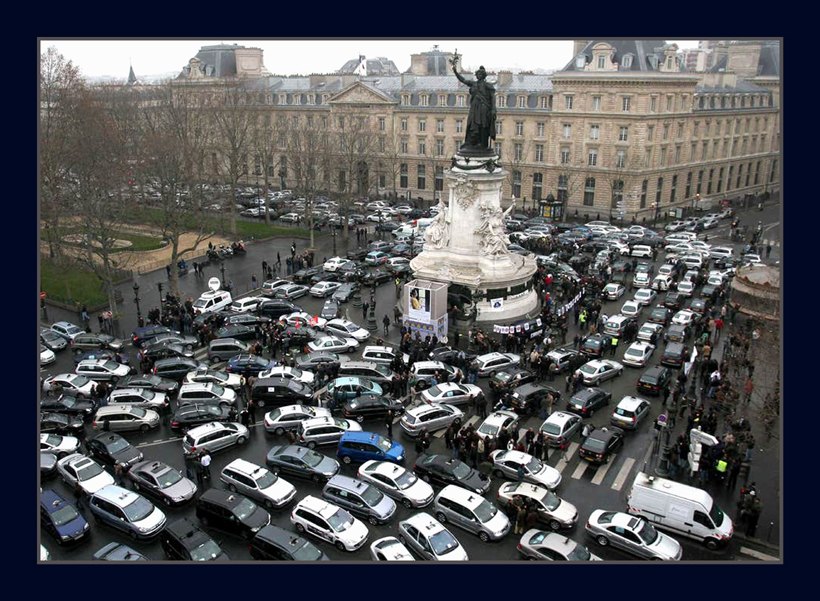 França - O drama da Covid, o clima de tensão em Paris e a penosa fuga pela Auto-Estrada do Sul - Orlando Brito - Os Divergentes